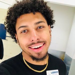 Meet your Posher, Marlon